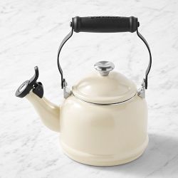 Le Creuset Classic Demi Tea Kettle