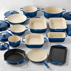 Le Creuset Signature Mixed Material 18-Piece Cookware & Bakeware Set view 2